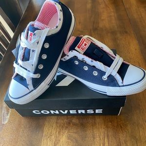 NWT Converse Chuck Taylor All Stars shoes